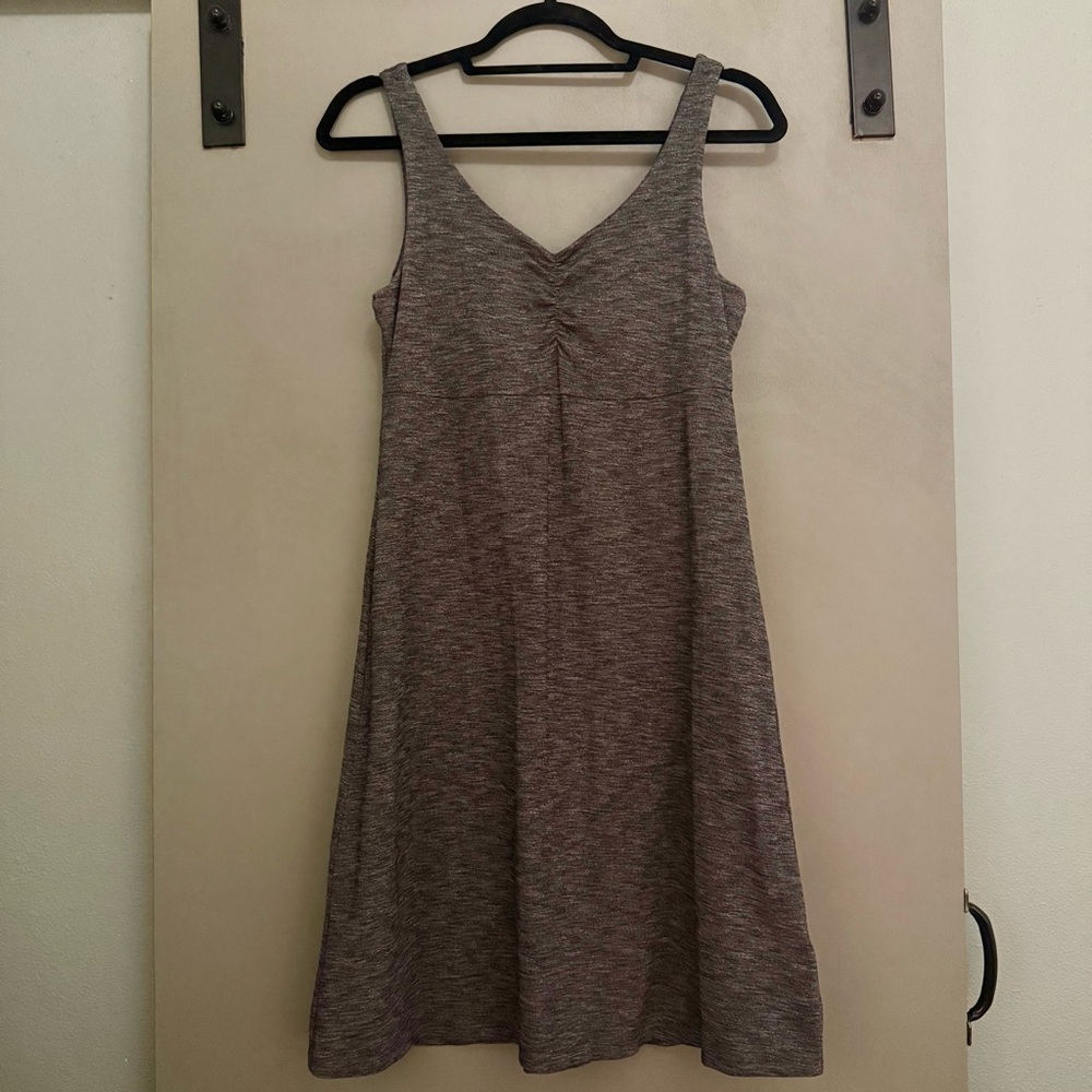 CLOSET CLOSING Kuhl Active Dress Built in shelf Bra Sleeveless Tank Gray Dress